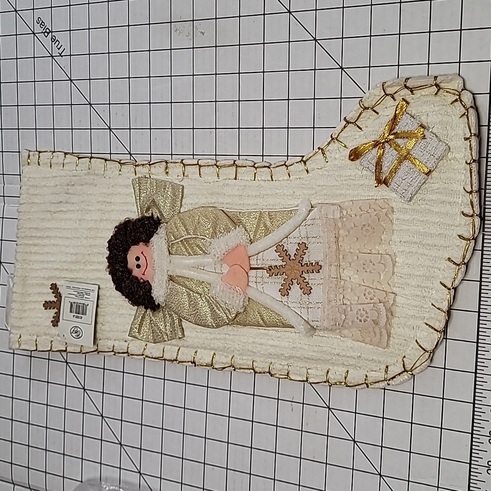Flannel back with Chenille‎ type Cream Front with Angel NIP